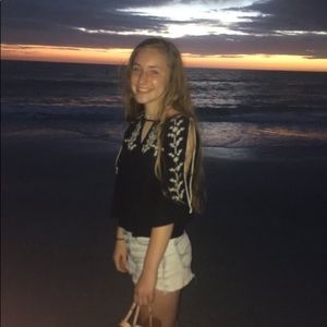 Meet your Posher, Grace